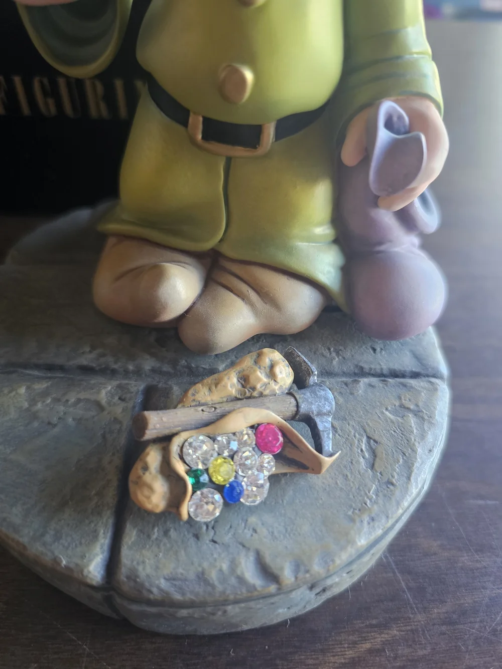 Disney Dopey Resin Figurine - Green 💚💚 Includes Box